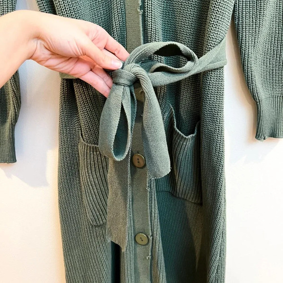 SER.O.YA Amanda Green Knit V Neck Tie Waist Button Down Sweater Maxi Dress L - Picture 5 of 13